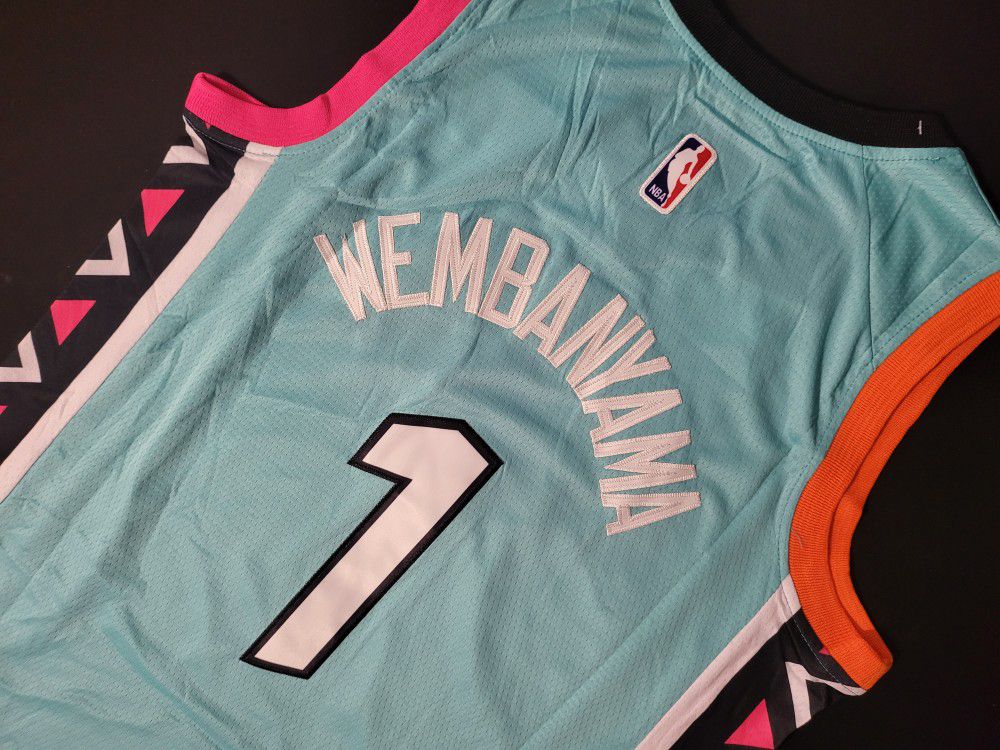 Sneaker company 'Finish Line' throws shade at Spurs on 'Fiesta' jersey  reveal day