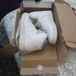 Nike Air Force 1 '07 Mid Triple White