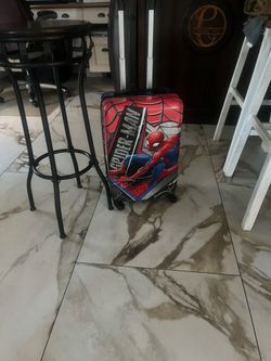 Marvel Spider-Man hard suitcase with roller travel size