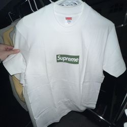 Supreme Tees