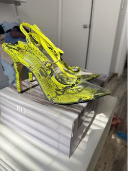 New JLO Clear Snake Print Heels – Size 8