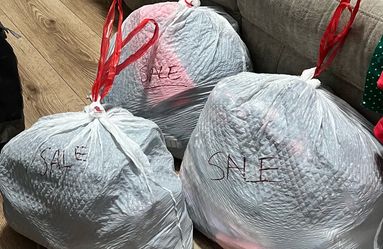 Used women’s clothing