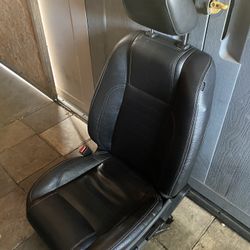 2010-2014 Mustang gt seats 