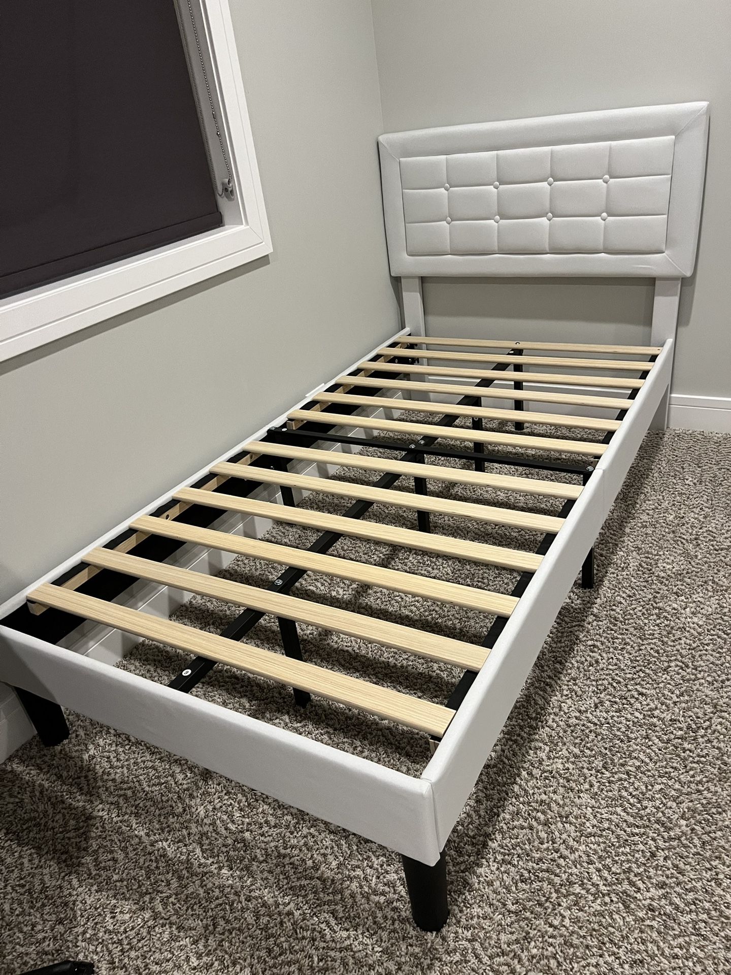 BRAND NEW TWIN SIZE BED FRAME 