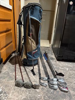 Women’s Right Handed Golf club Set with Cart bag & Carrying Strap