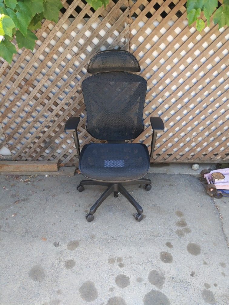 Black 🖤 Mesh Office Chair