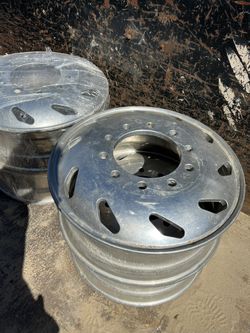 Dually rims