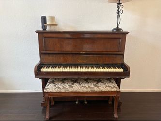 Vintage piano
