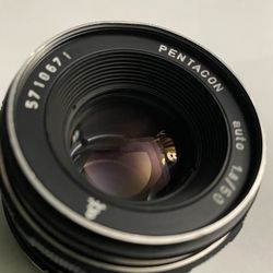 Pentacon 50mm F1.8
