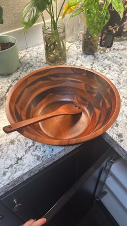 Salad bowl