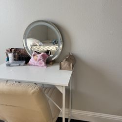 White desk vanity & chair