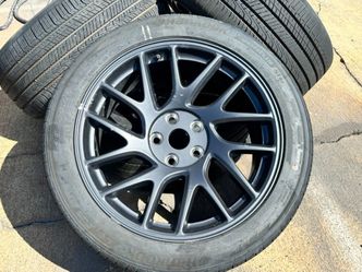 FREE INSTALL 18" 2025 Tesla Model 3 18” Photon Wheels All Season Hancook Tires 99% TREAD
