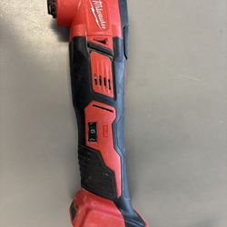 Milwaukee Multi Tool