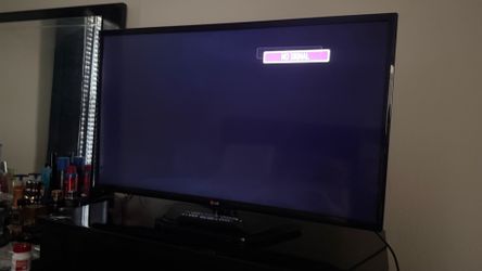 32” LG LCD TV