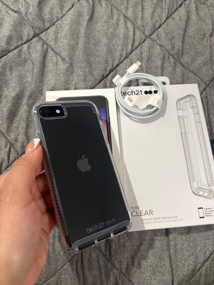 Apple iPhone SE (3rd Generation, 2022) – 64GB Unlocked – Includes Charger, Original Box, TikTok Installed, Prepaid Service Ends on the 19th