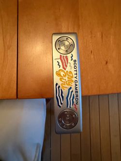 New Scotty Cameron My Girl Limited Edition 33” Putter w/ Original Headcover