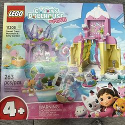 LEGO Gabby's Dollhouse Sweet Treat Mountain & Kitty Garden building set.