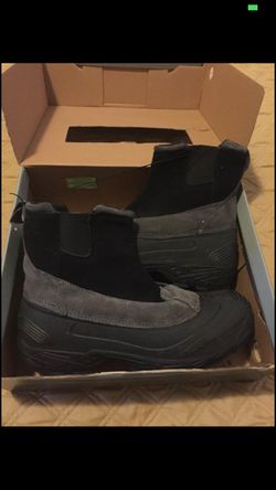 New!!! Man’s shoes size 9