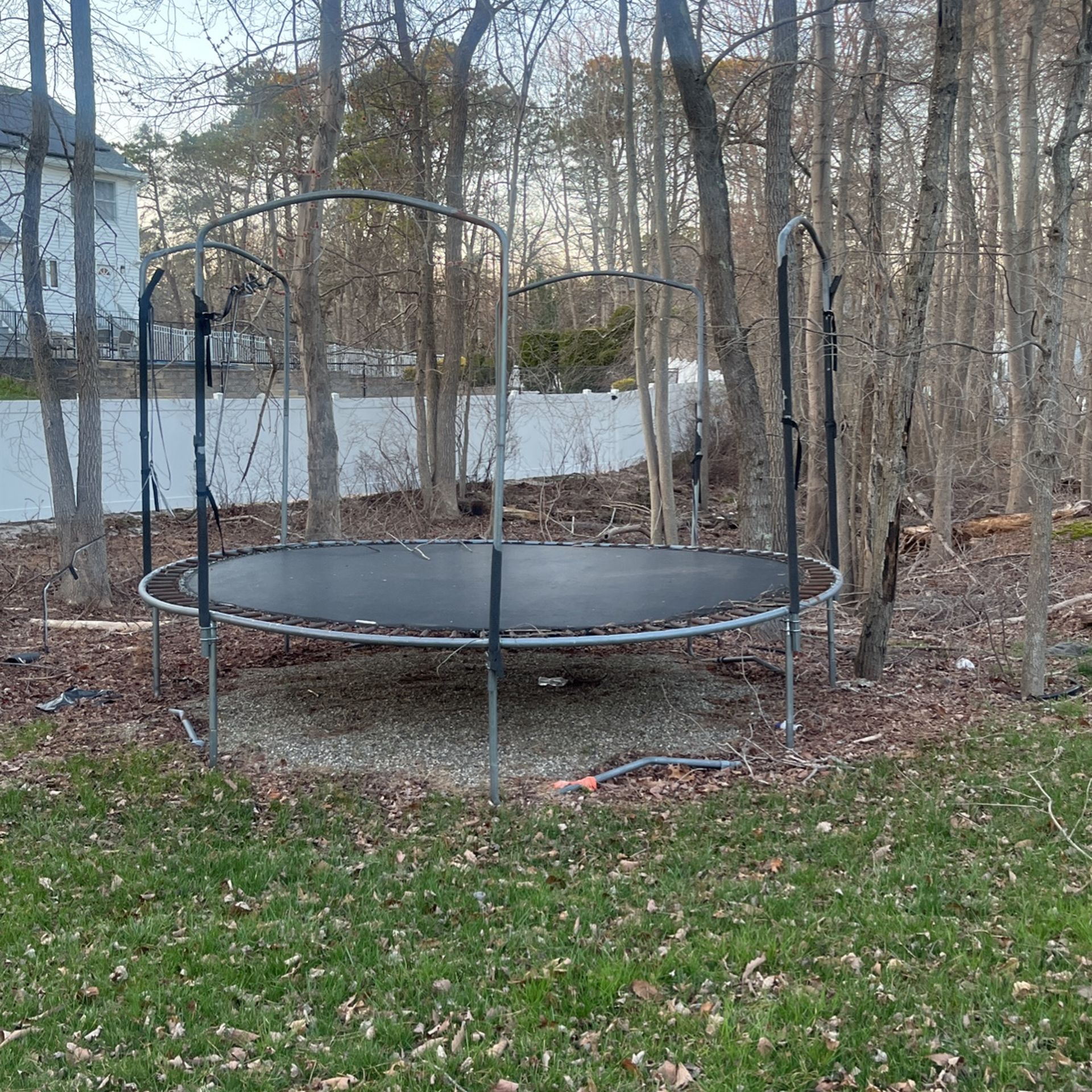 Trampoline