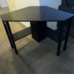 Desk /Table
