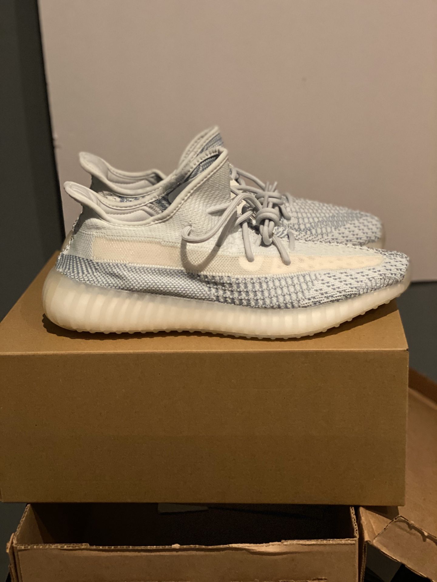 Adidas Yeezy 350 Boost v2 Cloud White Size 10.5
