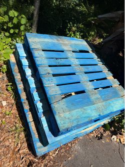 FREE Pallets