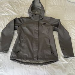 The North Face Women’s Venture 2 Rain Jacket GRAY Size SMALL