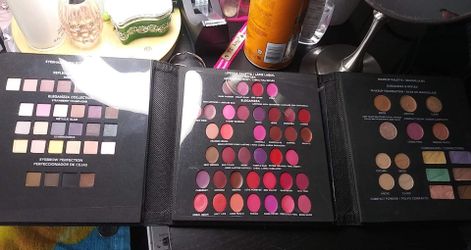 Paleta de sombras labiales rubores maquillaje etc $70