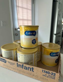 Baby Enfamil Formula