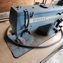 Singer sewing machine