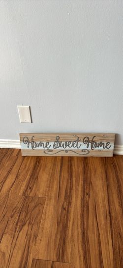 Wooden Home Sweet Home Wall Sign