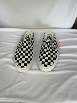 Vans Classic Slip-on Shoes.