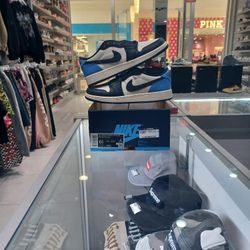 Jordan 1 Low Obsidian GS Size 6.5y 