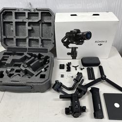 DJI Ronin S With Accessories And Box For DSRL And Mirrorless Cameras