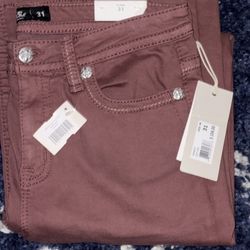 NWT Women’s Miss Me Los Angeles High Rise With Flare  Jeans  Burgundy Size 31/34