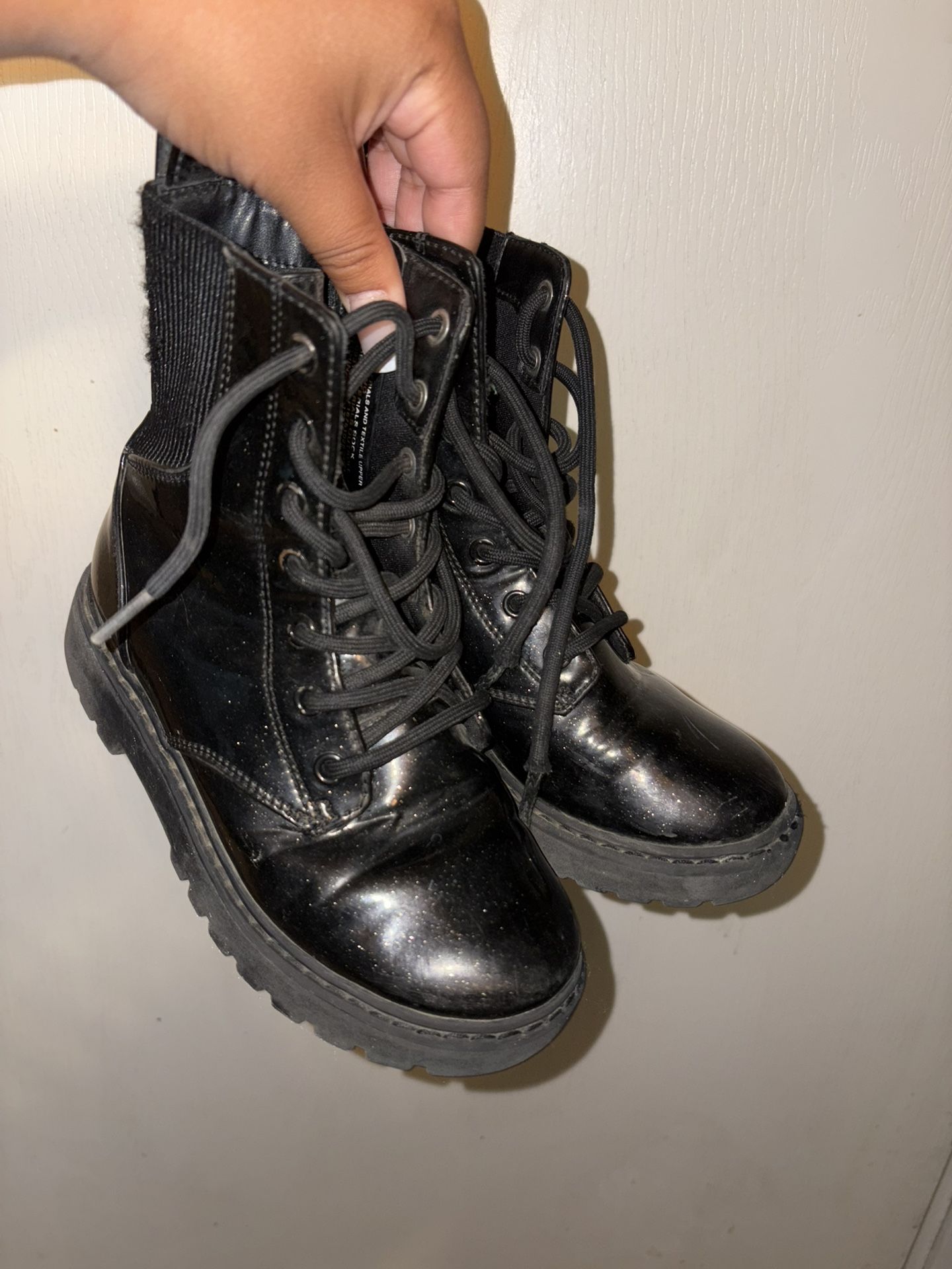 Girls Boots