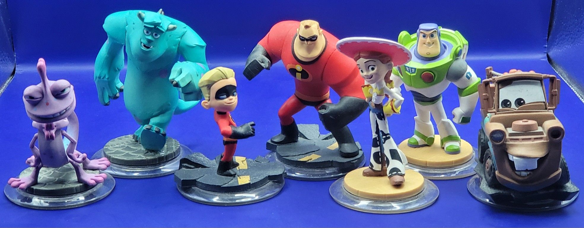 Disney Infinity 1.0 Pixar lot [7 characters]