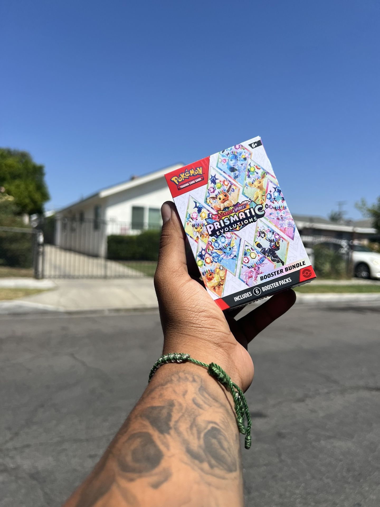 Prismatic Evolutions Booster Bundle