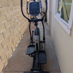 Pro Form Elliptical Exercise Machine 