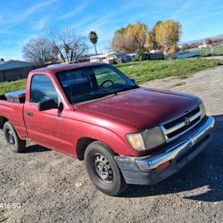 2000 Toyota Tacoma
