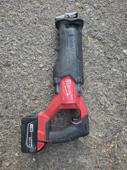 Milwaukee 18v fuel sawl zal