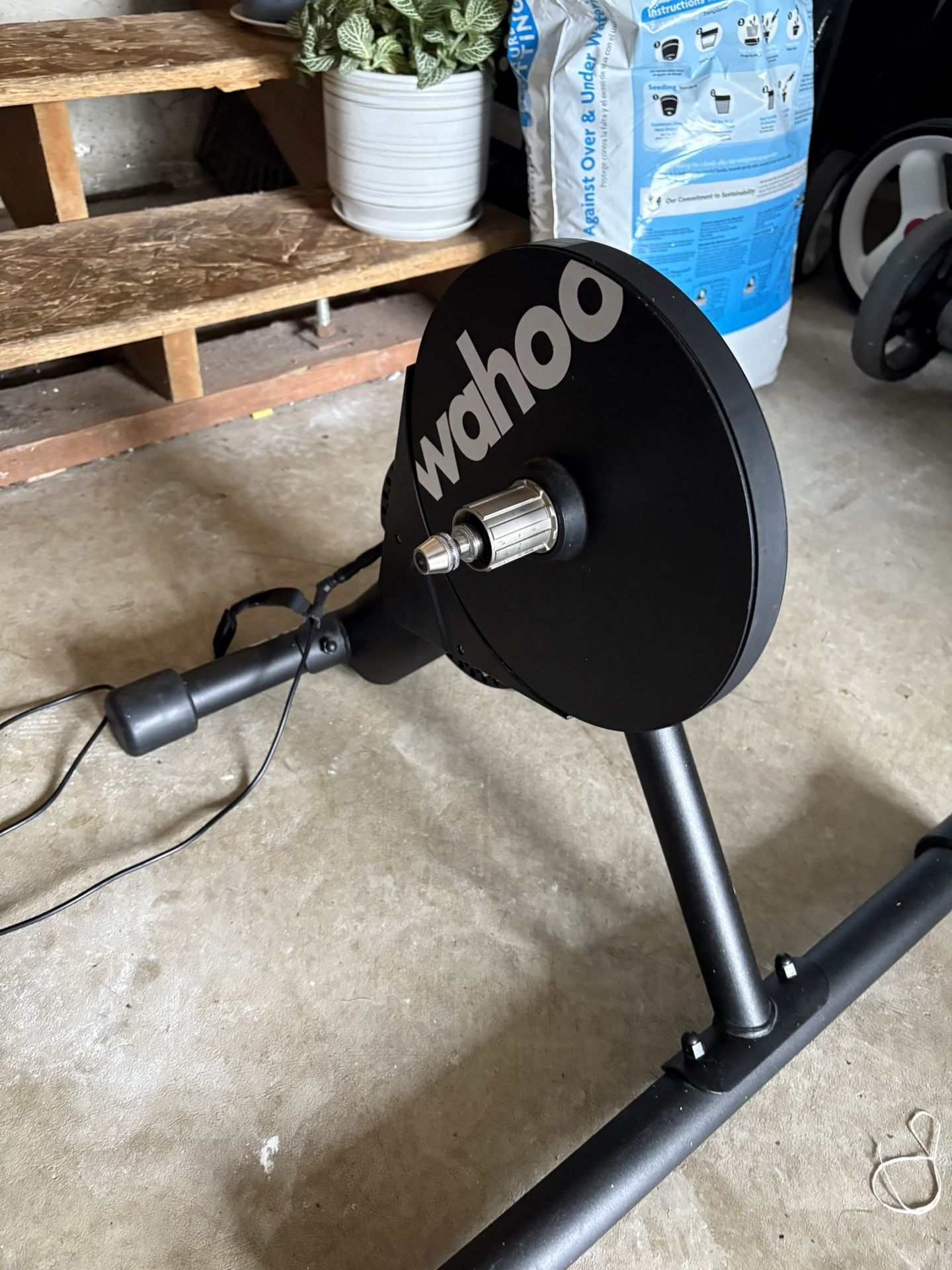 Wahoo KICKR Core Smart Trainer – AS-IS – $80 (Puyallup)