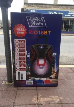 Bluetooth rechargeable and wireless mic speaker