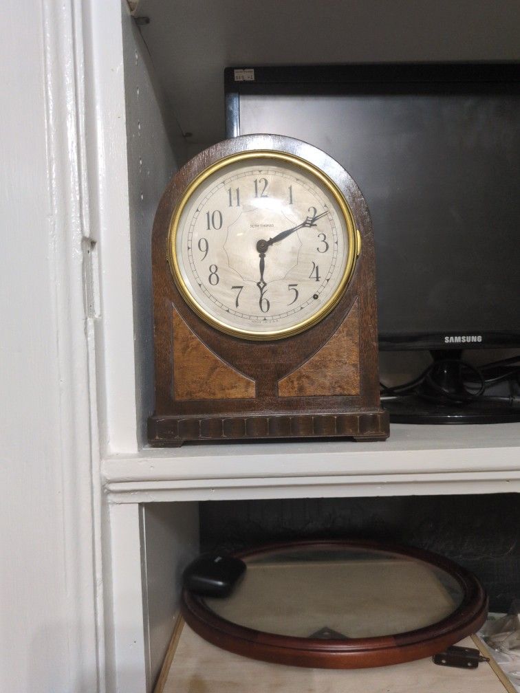 Seth Thomas electrical clock
