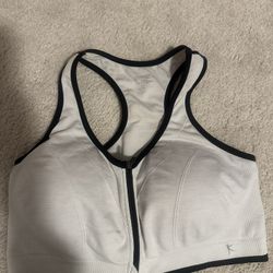 Women’s Sports Bra