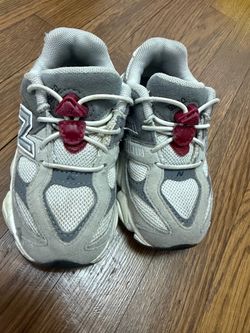 New Balance Toddler Sneakers Gray Red size 8