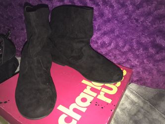 Girls black boots size 6.5