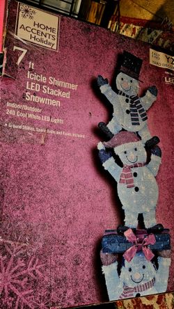 Home Accents Holiday 7ft LED Stacked Snowmen