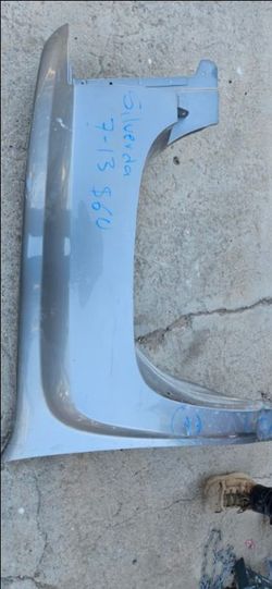 Chevy Silverado right Fender OEM