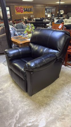 Brand new recliner 399